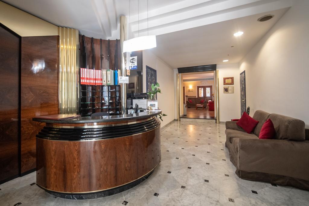 Hotel Italia & Lombardi 몬테피아스콘 외부 사진