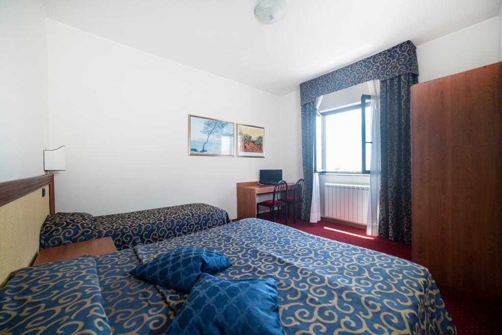 Hotel Italia & Lombardi 몬테피아스콘 외부 사진